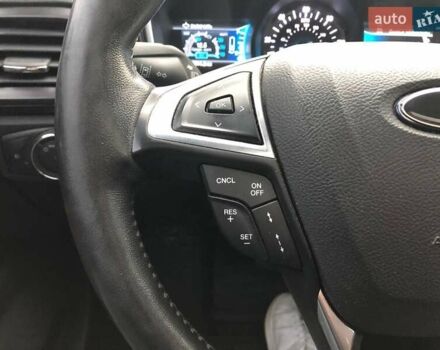 Форд Фьюжн 2019 в Киеве на Automoto.ua Красный Форд Фьюжн, объемом двигателя 2 л и пробегом 192 тыс. км за 19490 $, фото 18 на Automoto.ua