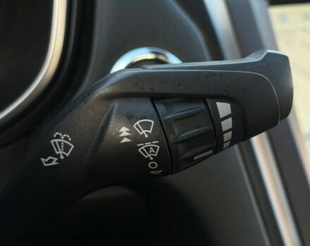 Червоний Форд Фьюжен, об'ємом двигуна 2 л та пробігом 206 тис. км за 12999 $, фото 22 на Automoto.ua