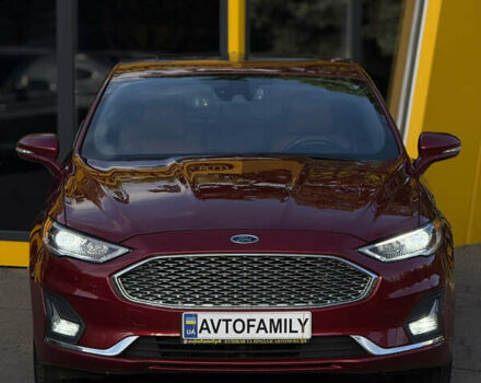 Червоний Форд Фьюжен, об'ємом двигуна 2 л та пробігом 207 тис. км за 12999 $, фото 1 на Automoto.ua
