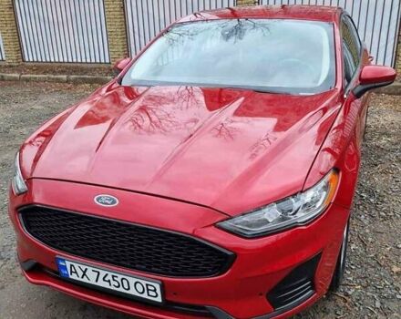 Красный Форд Фьюжн, объемом двигателя 1.5 л и пробегом 124 тыс. км за 12500 $, фото 2 на Automoto.ua
