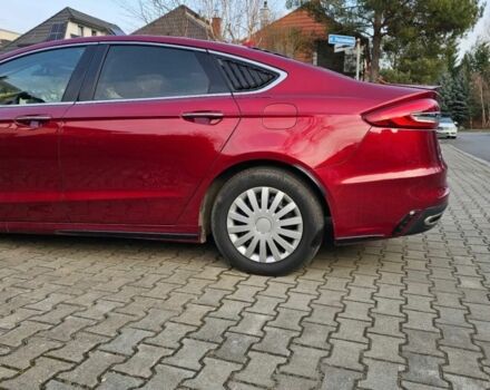 Красный Форд Фьюжн, объемом двигателя 2 л и пробегом 125 тыс. км за 8000 $, фото 2 на Automoto.ua