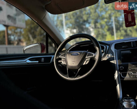 Форд Фьюжн 2020 в Полтаве на Automoto.ua Красный Форд Фьюжн, объемом двигателя 1.5 л и пробегом 185 тыс. км за 15600 $, фото 25 на Automoto.ua