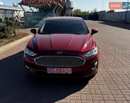 Форд Фьюжн 2020 в Полтаве на Automoto.ua Красный Форд Фьюжн, объемом двигателя 1.5 л и пробегом 185 тыс. км за 15600 $, фото 4 на Automoto.ua