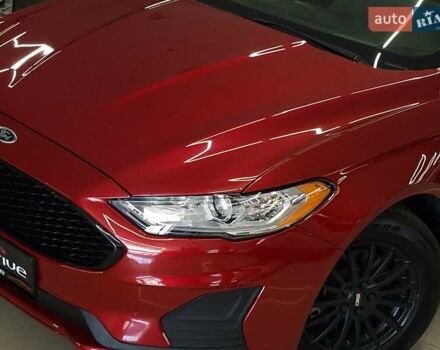 Форд Фьюжн 2020 в Николаеве на Automoto.ua Красный Форд Фьюжн, объемом двигателя 2.49 л и пробегом 126 тыс. км за 15969 $, фото 8 на Automoto.ua