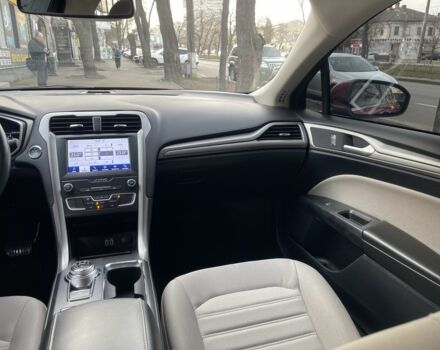 Красный Форд Фьюжн, объемом двигателя 2.5 л и пробегом 126 тыс. км за 16200 $, фото 14 на Automoto.ua