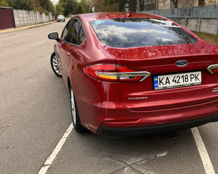 Форд Фьюжн 2020 в Киеве на Automoto.ua Красный Форд Фьюжн, объемом двигателя 2 л и пробегом 53 тыс. км за 19300 $, фото 1 на Automoto.ua