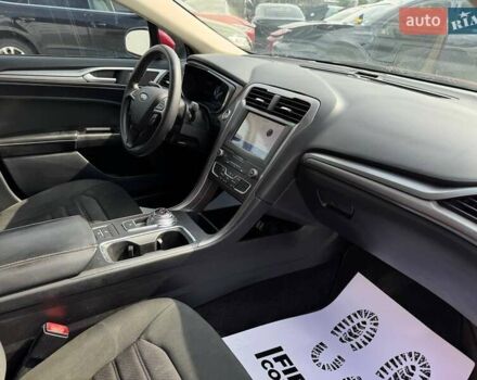 Форд Фьюжн 2020 в Луцке на Automoto.ua Красный Форд Фьюжн, объемом двигателя 1.5 л и пробегом 159 тыс. км за 9900 $, фото 15 на Automoto.ua