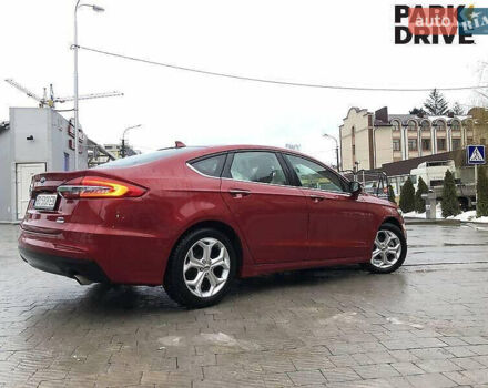 Красный Форд Фьюжн, объемом двигателя 1.5 л и пробегом 82 тыс. км за 14500 $, фото 1 на Automoto.ua