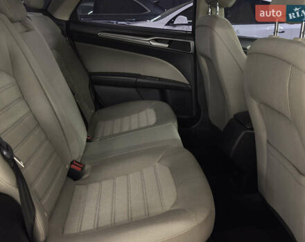 Красный Форд Фьюжн, объемом двигателя 2.49 л и пробегом 126 тыс. км за 14999 $, фото 22 на Automoto.ua