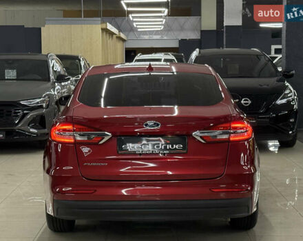 Красный Форд Фьюжн, объемом двигателя 2.49 л и пробегом 126 тыс. км за 14999 $, фото 10 на Automoto.ua