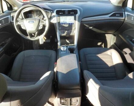 Красный Форд Фьюжн, объемом двигателя 2 л и пробегом 109 тыс. км за 1300 $, фото 7 на Automoto.ua