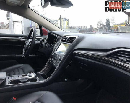 Красный Форд Фьюжн, объемом двигателя 1.5 л и пробегом 82 тыс. км за 14500 $, фото 9 на Automoto.ua