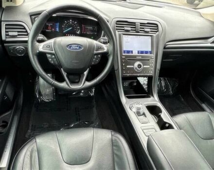 Червоний Форд Фьюжен, об'ємом двигуна 2 л та пробігом 38 тис. км за 14000 $, фото 6 на Automoto.ua