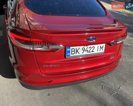 Красный Форд Фьюжн, объемом двигателя 2 л и пробегом 57 тыс. км за 15200 $, фото 29 на Automoto.ua