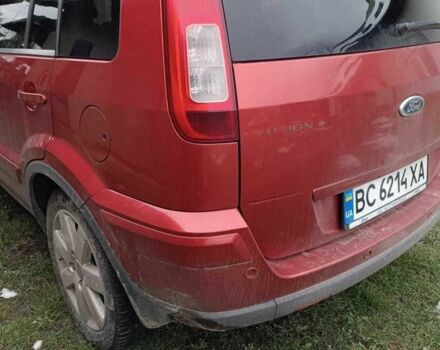 Красный Форд Фьюжн, объемом двигателя 0 л и пробегом 192 тыс. км за 3799 $, фото 7 на Automoto.ua