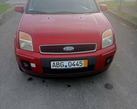 Червоний Форд Фьюжен, об'ємом двигуна 1.4 л та пробігом 192 тис. км за 4650 $, фото 1 на Automoto.ua