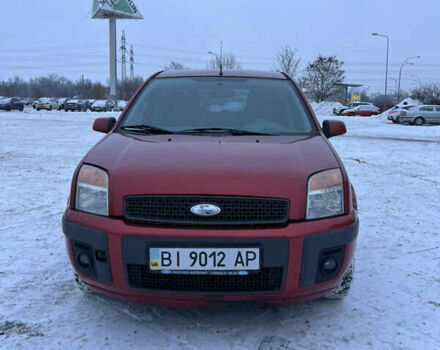 Червоний Форд Фьюжен, об'ємом двигуна 1.4 л та пробігом 225 тис. км за 4400 $, фото 1 на Automoto.ua