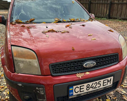 Красный Форд Фьюжн, объемом двигателя 1.4 л и пробегом 162 тыс. км за 3999 $, фото 1 на Automoto.ua