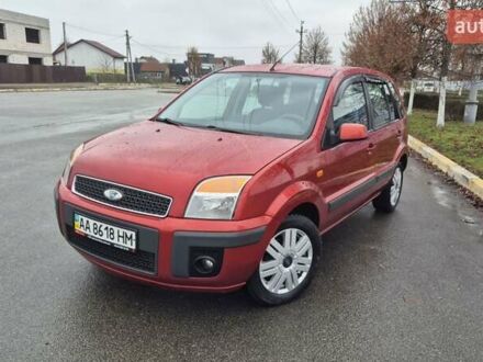 Красный Форд Фьюжн, объемом двигателя 1.6 л и пробегом 147 тыс. км за 4750 $, фото 1 на Automoto.ua