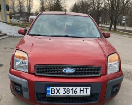 Красный Форд Фьюжн, объемом двигателя 1.39 л и пробегом 270 тыс. км за 3800 $, фото 1 на Automoto.ua