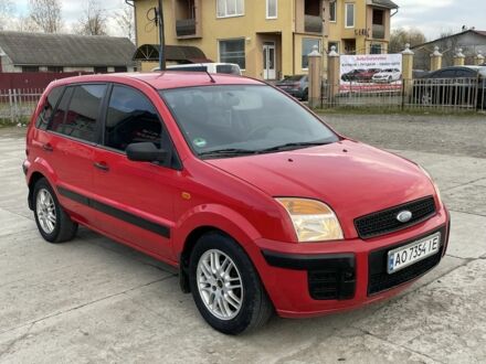 Красный Форд Фьюжн, объемом двигателя 1.2 л и пробегом 210 тыс. км за 3950 $, фото 1 на Automoto.ua