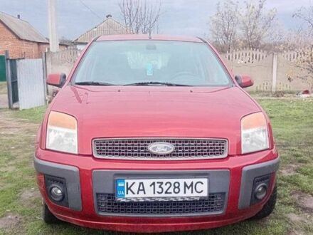 Червоний Форд Фьюжен, об'ємом двигуна 1.6 л та пробігом 200 тис. км за 4200 $, фото 1 на Automoto.ua