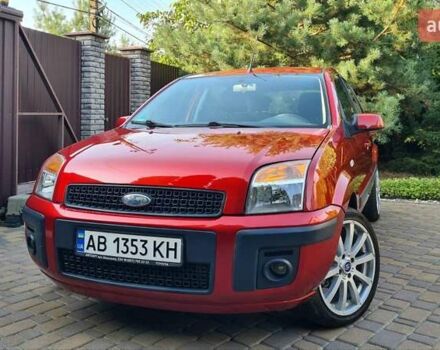 Червоний Форд Фьюжен, об'ємом двигуна 1.4 л та пробігом 129 тис. км за 6100 $, фото 1 на Automoto.ua