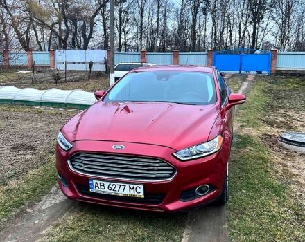 Красный Форд Фьюжн, объемом двигателя 1.6 л и пробегом 105 тыс. км за 8100 $, фото 1 на Automoto.ua