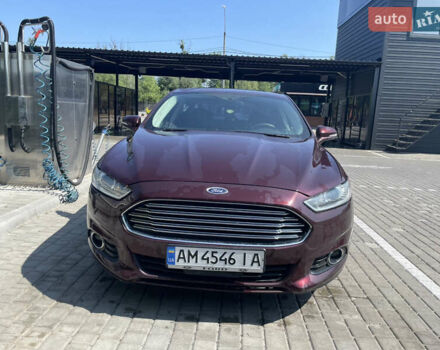 Червоний Форд Фьюжен, об'ємом двигуна 2 л та пробігом 288 тис. км за 9600 $, фото 1 на Automoto.ua