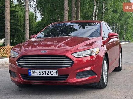 Форд Фьюжн 2013 в Киеве на Automoto.ua Красный Форд Фьюжн, объемом двигателя 2 л и пробегом 177 тыс. км за 11500 $, фото 1 на Automoto.ua