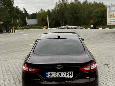 Форд Фьюжн 2013 в Жовкве на Automoto.ua Красный Форд Фьюжн, объемом двигателя 2.5 л и пробегом 283 тыс. км за 9000 $, фото 1 на Automoto.ua