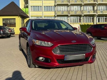 Форд Фьюжн 2013 в Львове на Automoto.ua Красный Форд Фьюжн, объемом двигателя 2 л и пробегом 121 тыс. км за 12500 $, фото 1 на Automoto.ua