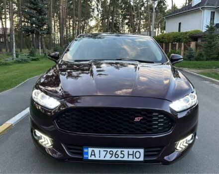 Красный Форд Фьюжн, объемом двигателя 2 л и пробегом 271 тыс. км за 11900 $, фото 1 на Automoto.ua