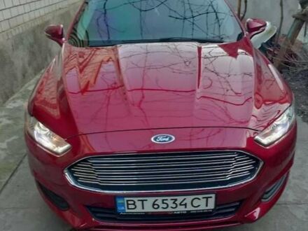 Красный Форд Фьюжн, объемом двигателя 2.5 л и пробегом 190 тыс. км за 9500 $, фото 1 на Automoto.ua