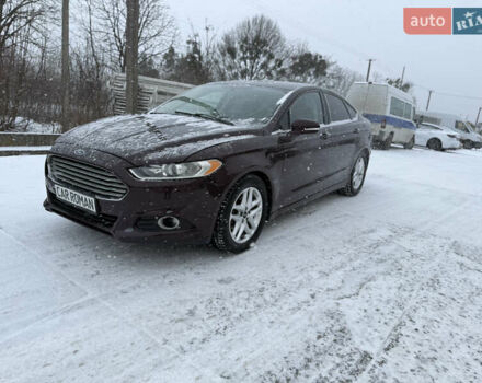 Красный Форд Фьюжн, объемом двигателя 1.6 л и пробегом 240 тыс. км за 5400 $, фото 1 на Automoto.ua
