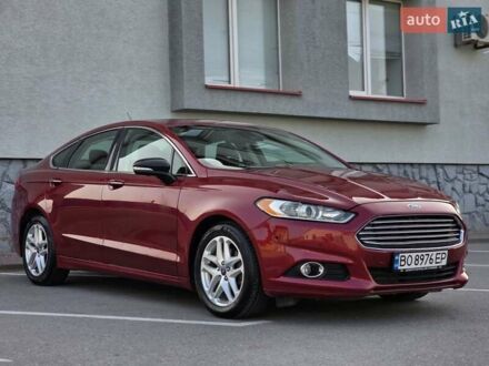 Форд Фьюжн 2013 в Тернополе на Automoto.ua Красный Форд Фьюжн, объемом двигателя 2 л и пробегом 66 тыс. км за 7999 $, фото 1 на Automoto.ua