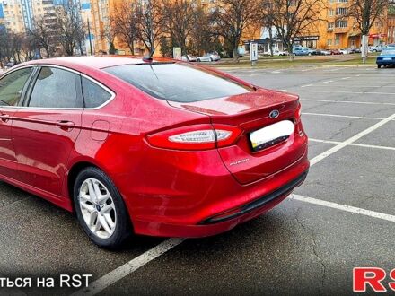 Форд Фьюжн 2013 в Броварах на Automoto.ua Красный Форд Фьюжн, объемом двигателя 15 л и пробегом 212 тыс. км за 8500 $, фото 1 на Automoto.ua