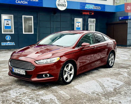 Красный Форд Фьюжн, объемом двигателя 2.49 л и пробегом 438 тыс. км за 8700 $, фото 1 на Automoto.ua