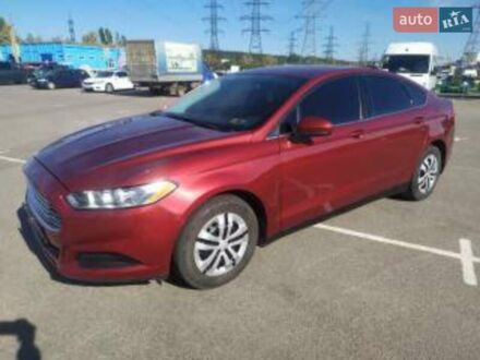 Форд Фьюжн 2014 в Белополье на Automoto.ua Красный Форд Фьюжн, объемом двигателя 2.49 л и пробегом 147 тыс. км за 8500 $, фото 1 на Automoto.ua