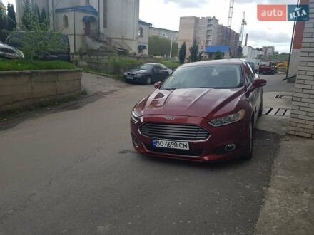 Форд Фьюжен 2014 у Тернополі на Automoto.ua Червоний Форд Фьюжен, об'ємом двигуна 2 л та пробігом 150 тис. км за 11500 $, фото 1 на Automoto.ua