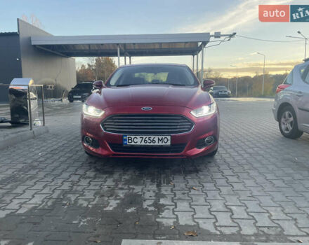 Червоний Форд Фьюжен, об'ємом двигуна 2 л та пробігом 208 тис. км за 10500 $, фото 1 на Automoto.ua