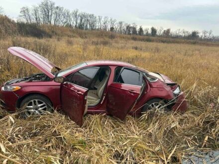 Червоний Форд Фьюжен, об'ємом двигуна 0 л та пробігом 150 тис. км за 5000 $, фото 1 на Automoto.ua