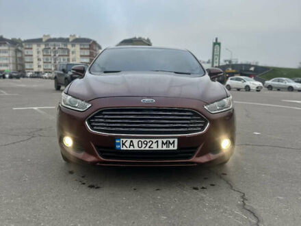 Красный Форд Фьюжн, объемом двигателя 2 л и пробегом 143 тыс. км за 10300 $, фото 1 на Automoto.ua