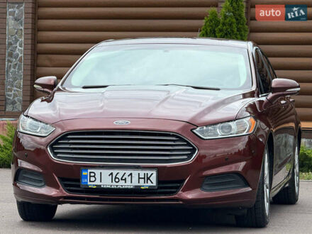 Форд Фьюжн 2015 в Киеве на Automoto.ua Красный Форд Фьюжн, объемом двигателя 2.49 л и пробегом 234 тыс. км за 8300 $, фото 1 на Automoto.ua