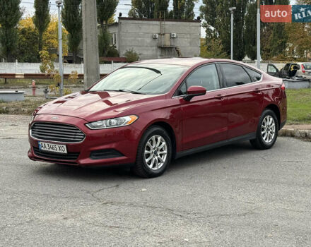 Красный Форд Фьюжн, объемом двигателя 2.5 л и пробегом 131 тыс. км за 8400 $, фото 1 на Automoto.ua