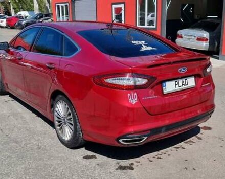 Красный Форд Фьюжн, объемом двигателя 2 л и пробегом 175 тыс. км за 10500 $, фото 1 на Automoto.ua