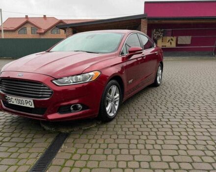 Красный Форд Фьюжн, объемом двигателя 2 л и пробегом 280 тыс. км за 11000 $, фото 1 на Automoto.ua