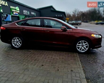 Красный Форд Фьюжн, объемом двигателя 2.5 л и пробегом 192 тыс. км за 8600 $, фото 1 на Automoto.ua