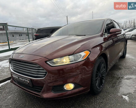 Червоний Форд Фьюжен, об'ємом двигуна 2 л та пробігом 144 тис. км за 10990 $, фото 1 на Automoto.ua