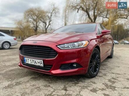 Форд Фьюжн 2015 в Ивано-Франковске на Automoto.ua Красный Форд Фьюжн, объемом двигателя 2 л и пробегом 124 тыс. км за 12600 $, фото 1 на Automoto.ua